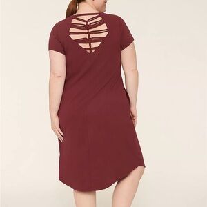 Lane Bryant LIVI Soft Macrame-Back MIDI Dress
(B1)